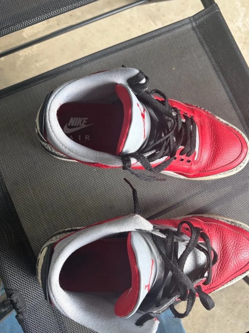 Air Jordan 3 Red Cement size 11 Men